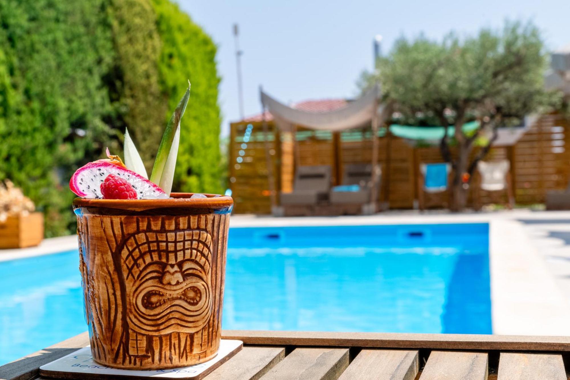 Vournelis Beach Hotel And Spa Nea Iraklitsa Exterior foto