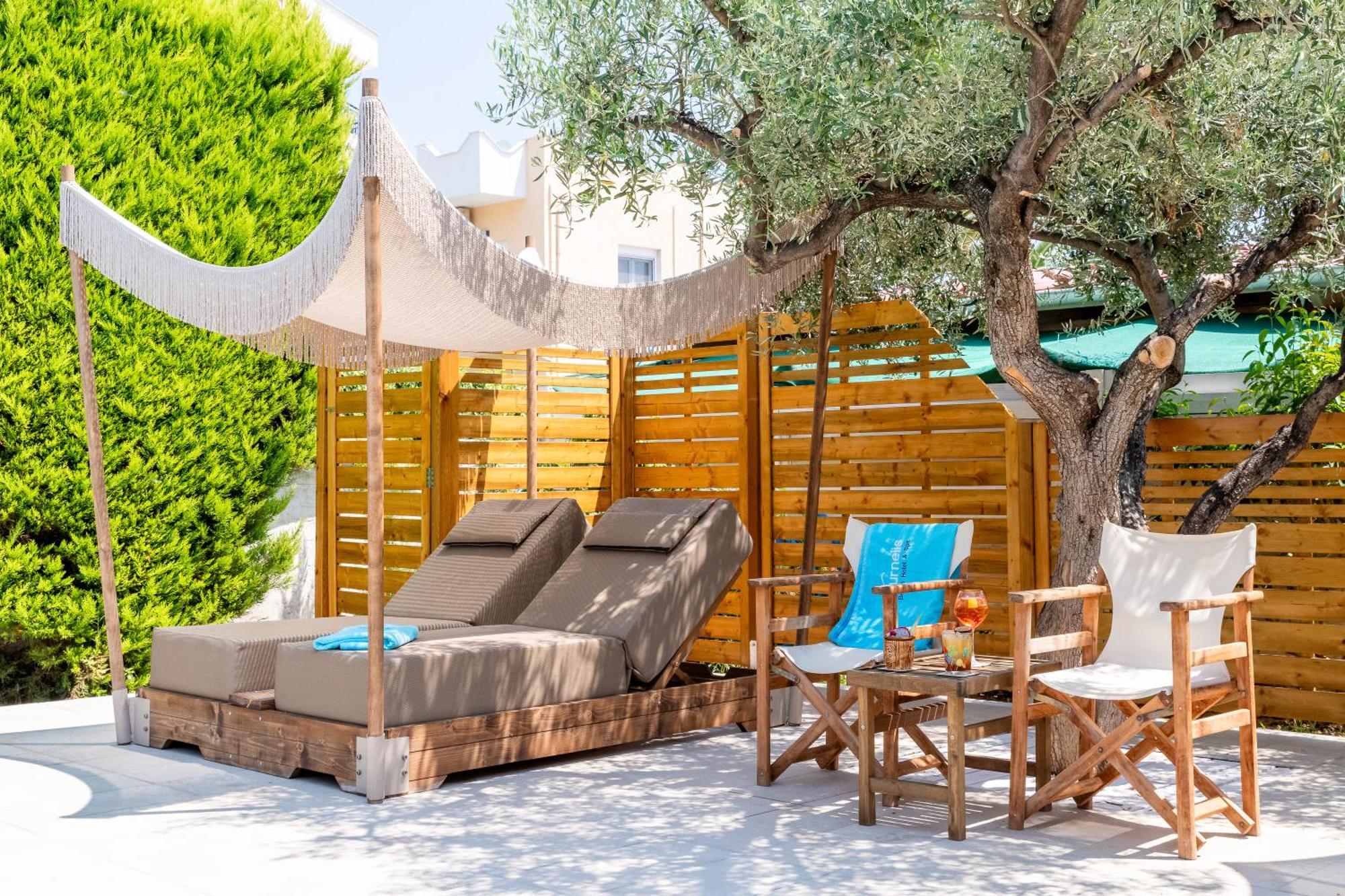 Vournelis Beach Hotel And Spa Nea Iraklitsa Exterior foto