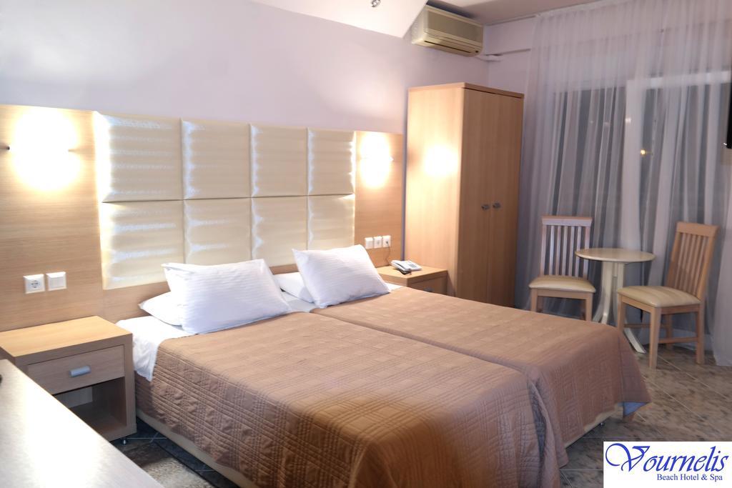 Vournelis Beach Hotel And Spa Nea Iraklitsa Exterior foto